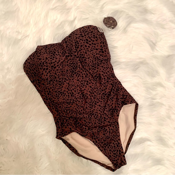 KONA SOL Brown Animal Print Ruffle One Piece Bathing Suit 🆕 - Picture 2 of 4